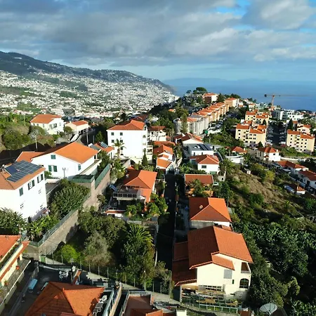 Skyline בית נופש